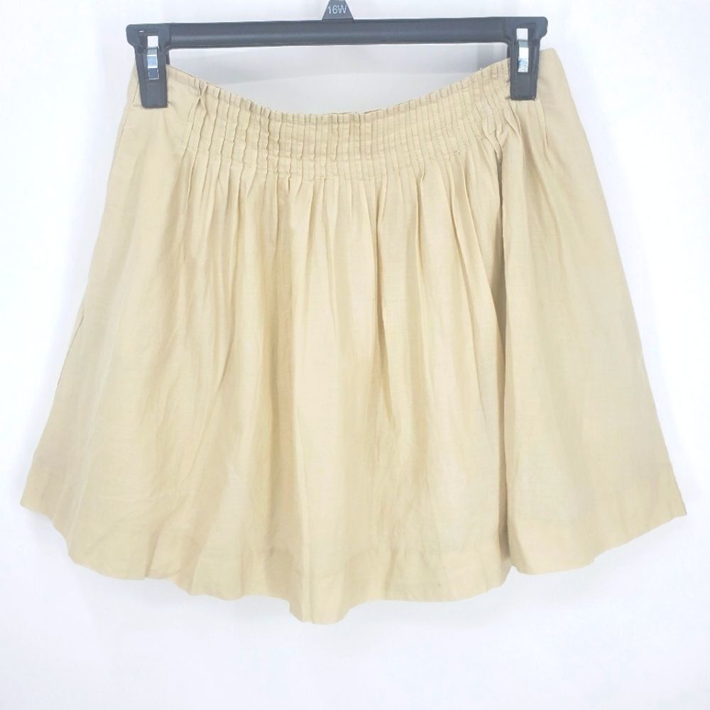 Banana Republic Paper Bag Tan Skirt with Side Pockets And Zipper Closure